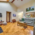 Tranquil Lake Wallenpaupack Home With Fire Pit!