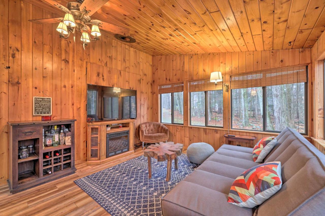 Tranquil Wallenpaupack With Fire Pit!