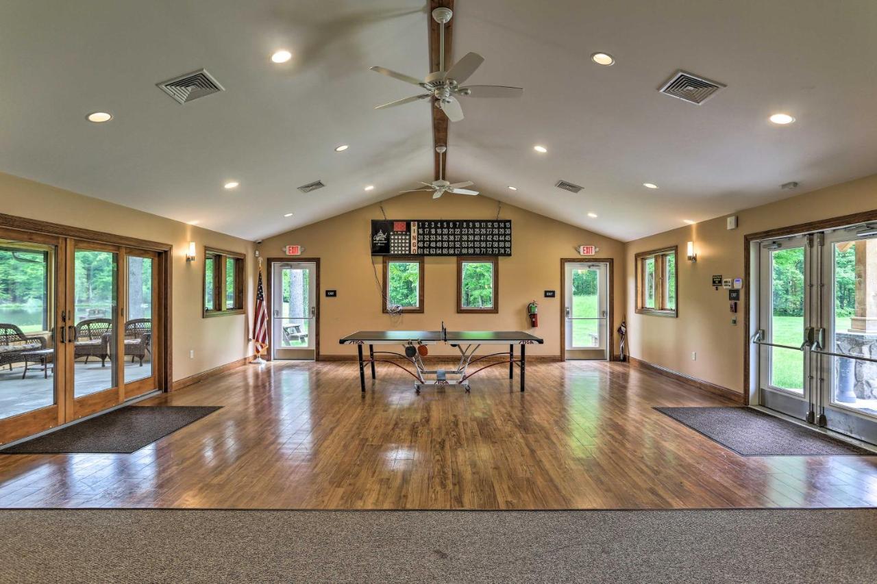 Holiday home Tranquil Wallenpaupack With Fire Pit! *