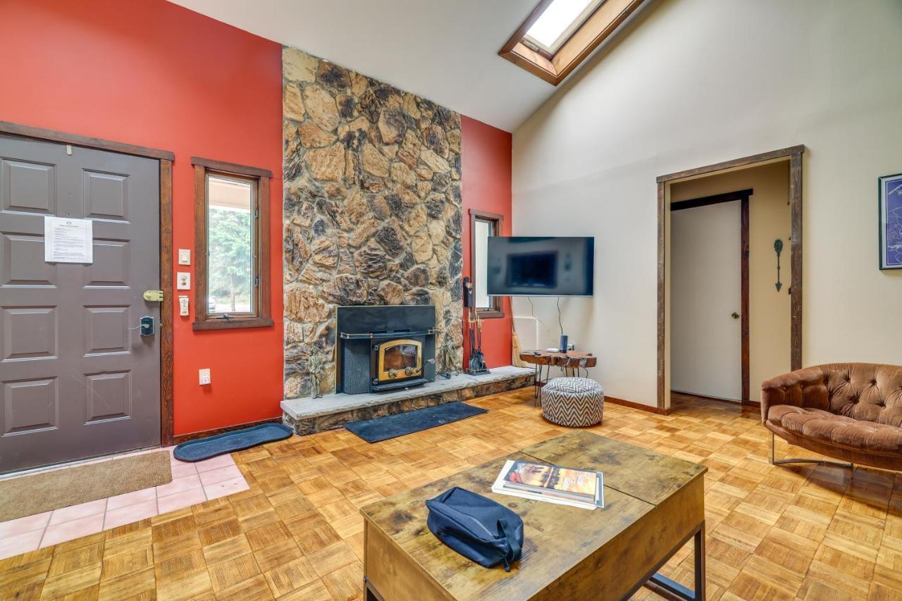 Tranquil Wallenpaupack With Fire Pit! Holiday home *